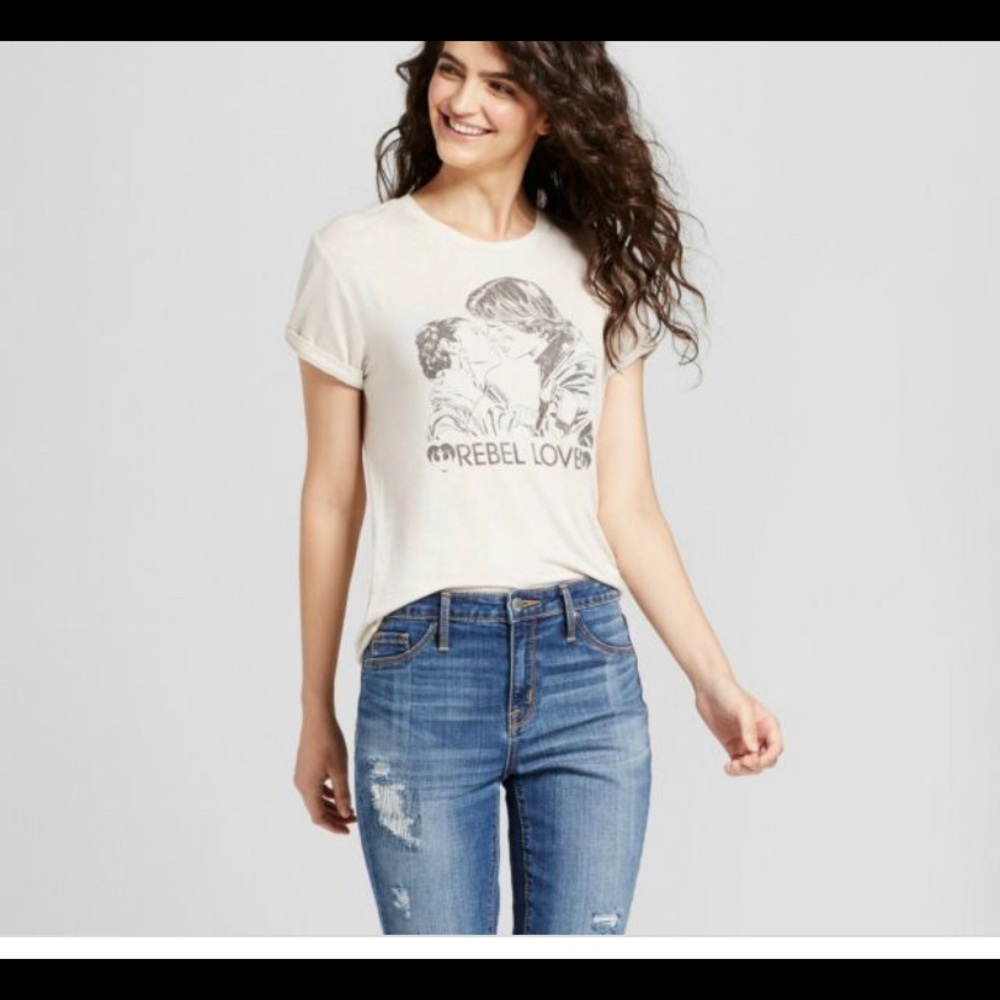 💜3/$20 Star Wars Juniors Graphic Bleached T sz L